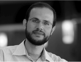 Dr. Refaat Alareer